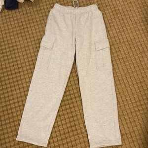 Aritzia Cozy Sweatfleece Mega Cargo Sweatpants - Heather Grey - 2XS - WORN ONCE